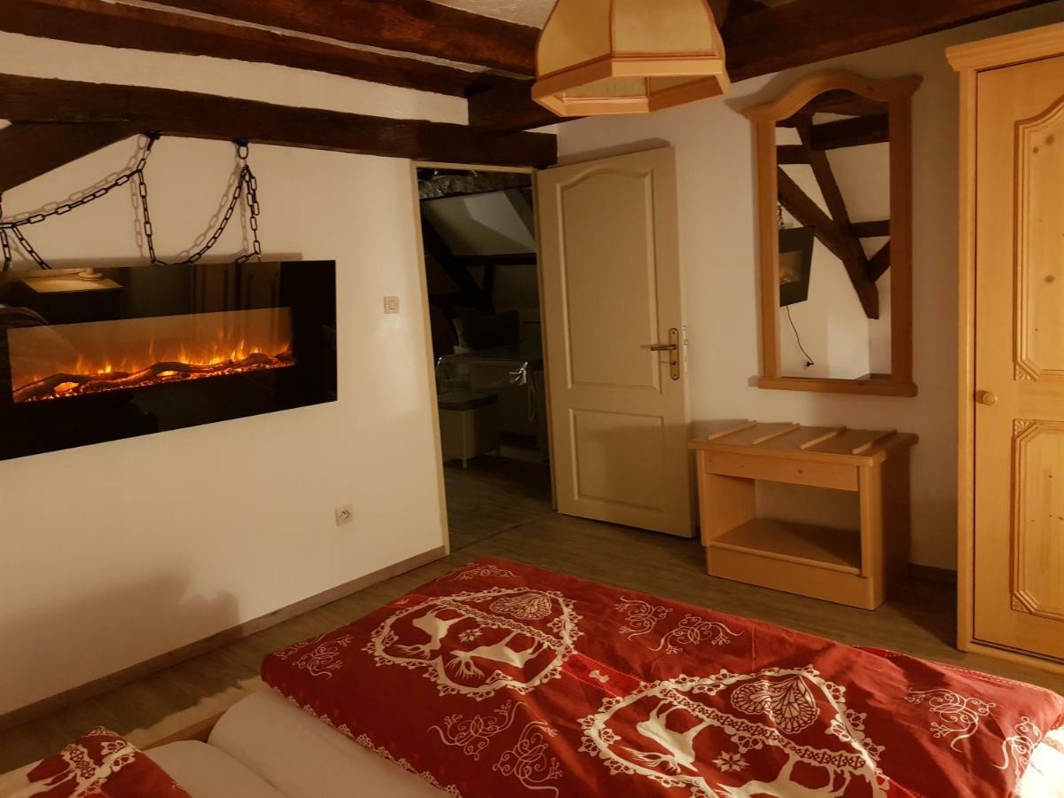 Erbrech Organisation Appartement Waldhambach Buitenkant foto